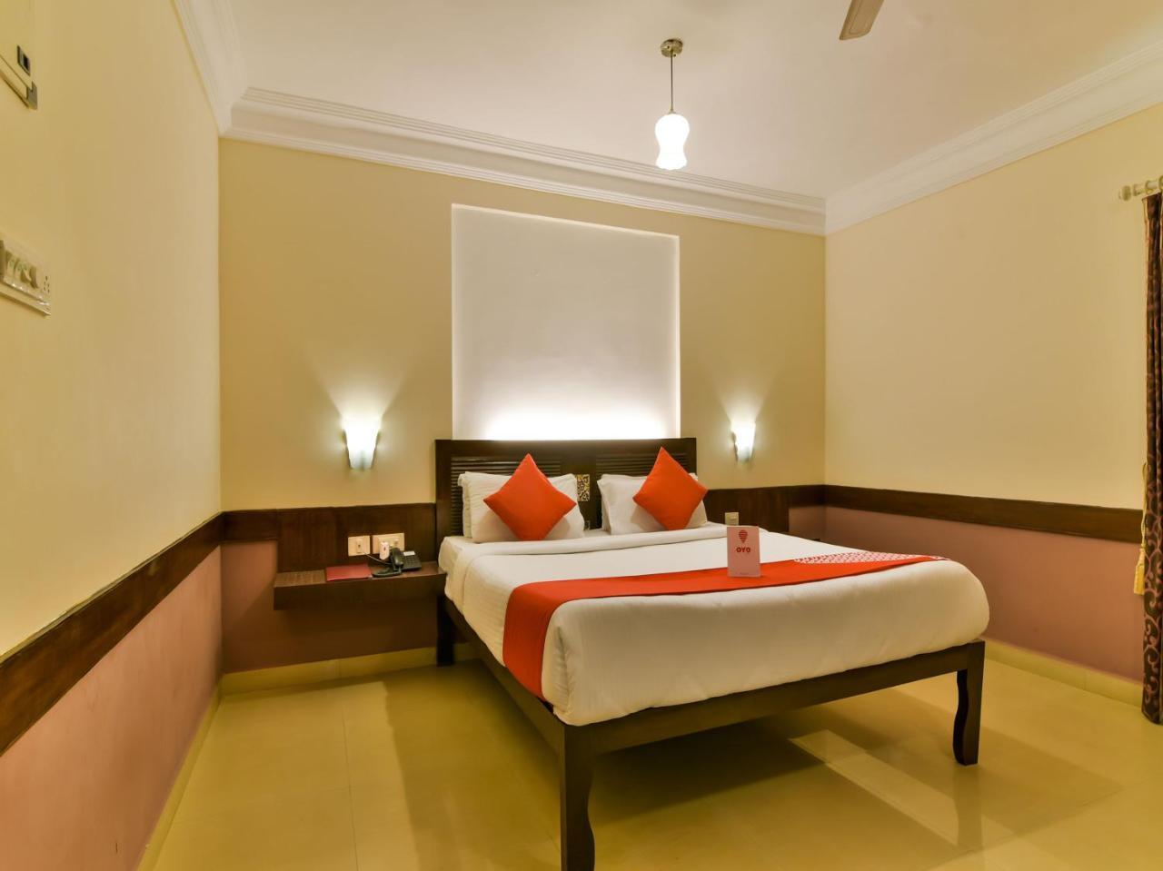 Ginger Tree Resort At The Beach Candolim Bagian luar foto